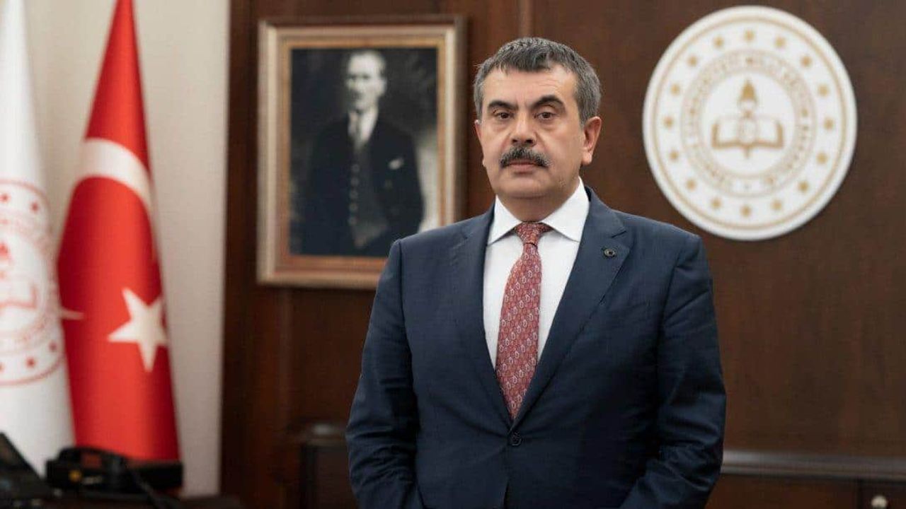 Öğretmenler Ülkenin Geleceğini İnşa Ediyor