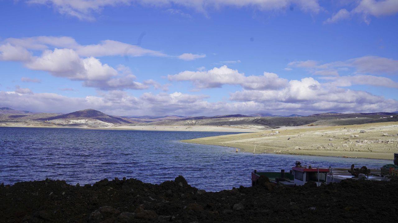 ASKİ, Çamlıdere Barajı’na Yüzer Pompa Sistemi Kurdu