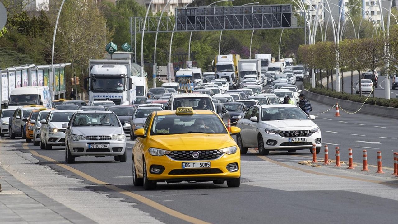 Ankara’da Yılbaşı Gecesi Çok Sayıda Cadde Trafiğe Kapatılacak