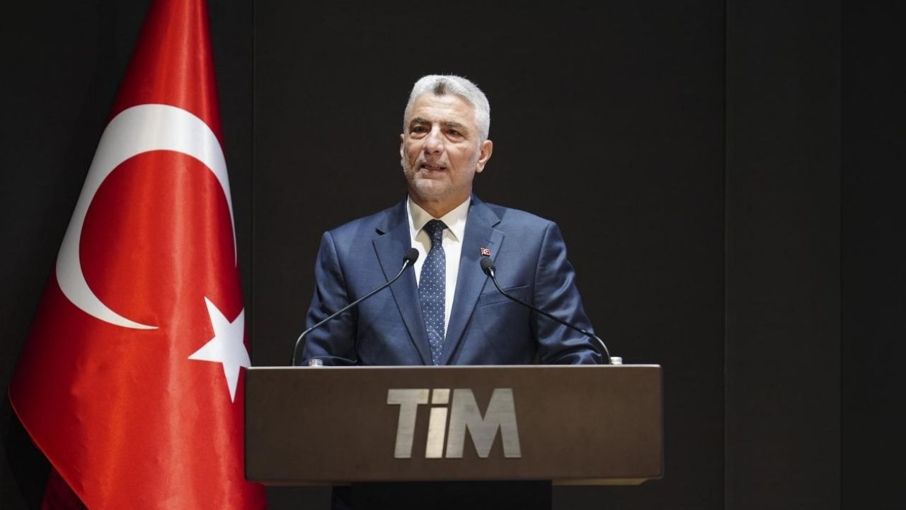 Ticaret Bakanı Bolat’tan 395 Milyar Dolar İhracat Hedefi Açıklaması