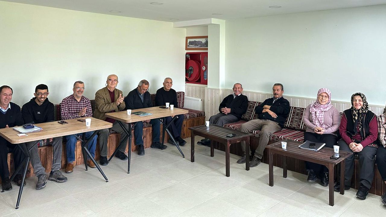 Güdül’de Türk Sanat Müziği Korosu Faaliyete Geçti