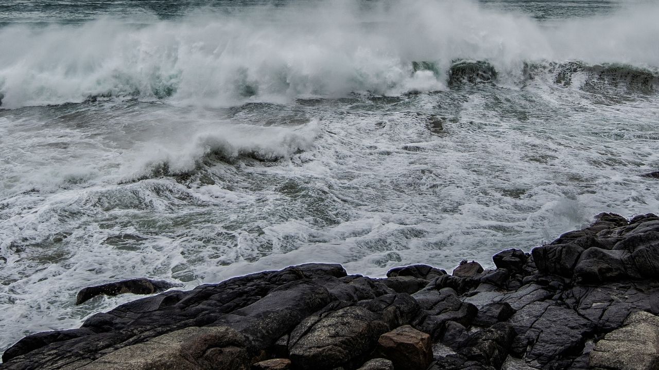 Karadeniz ve Akdeniz İçin Kuvvetli Fırtına Uyarısı
