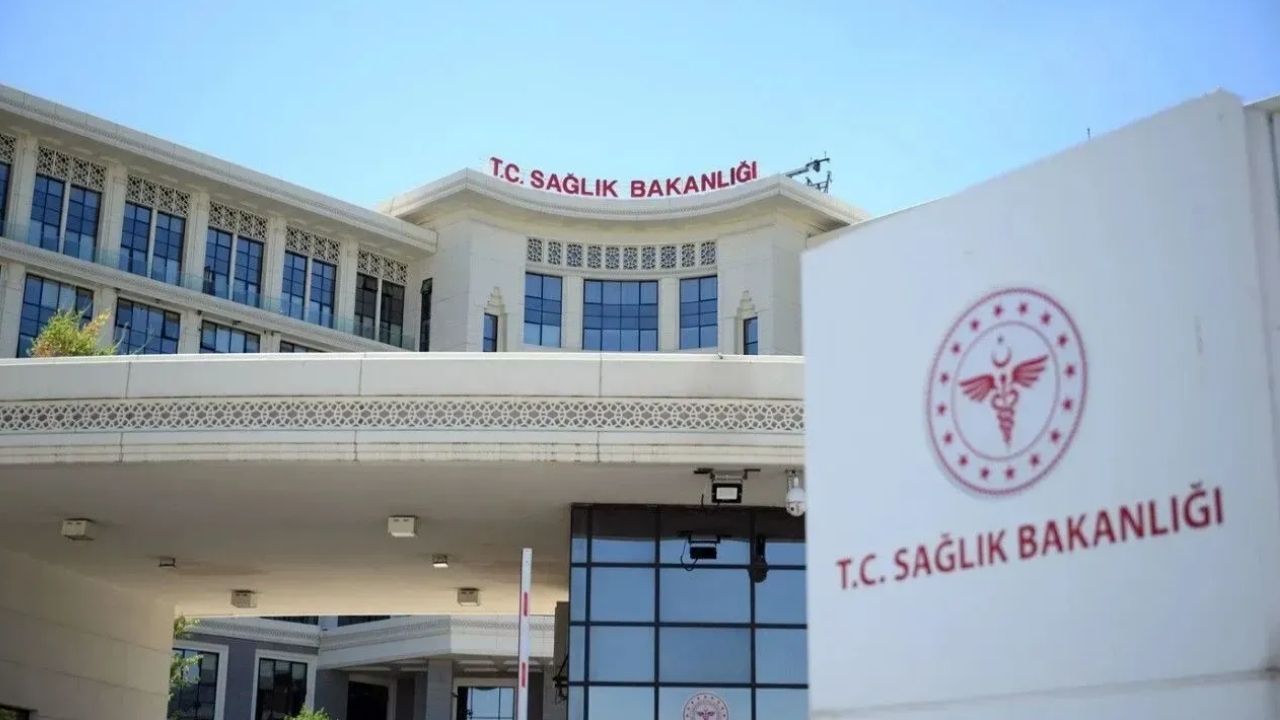 Sağlık Bakanlığı İnternetteki Usulsüz İlaç Sitelerine Erişim Engeli Getirdi
