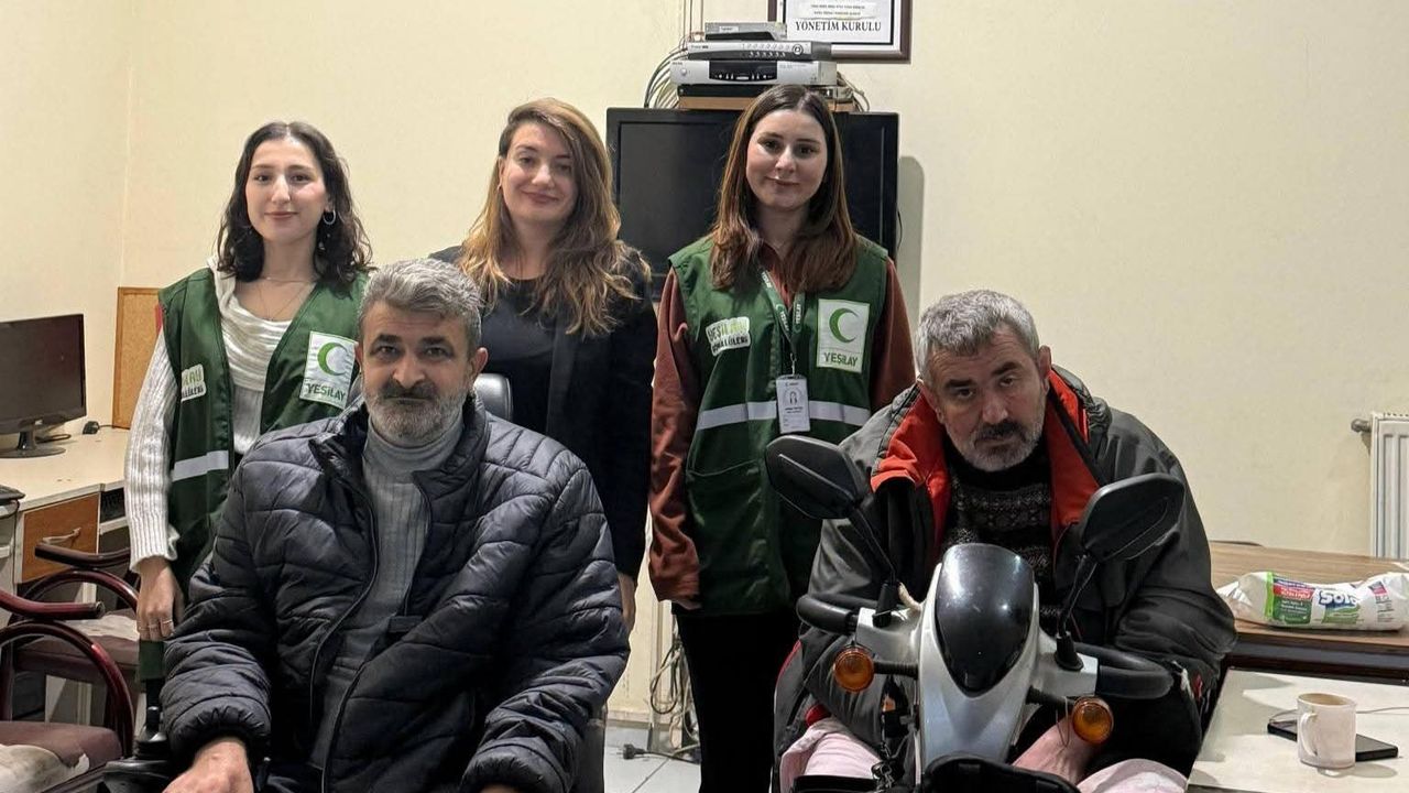 Yeşilay Kars’ta Engelli Bireyler İçin Dayanışma Ziyaretinde Bulundu