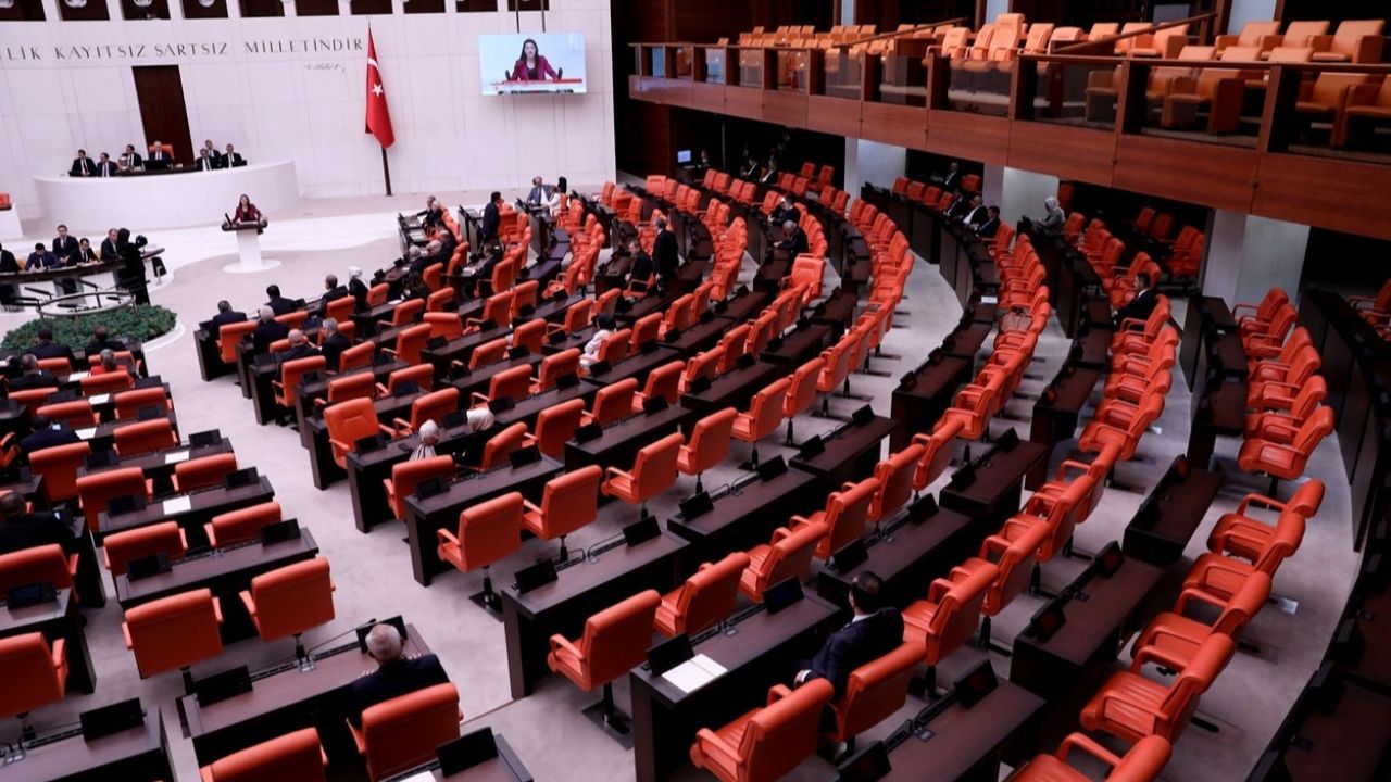 TBMM Plan ve Bütçe Komisyonu’nda Bütçe Görüşmeleri Sert Tartışmalarla Geçti