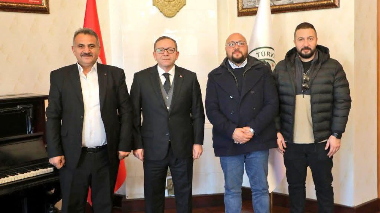 Veliaht Dizisi Kars’ta Çekimler İçin Vali ile Görüştü