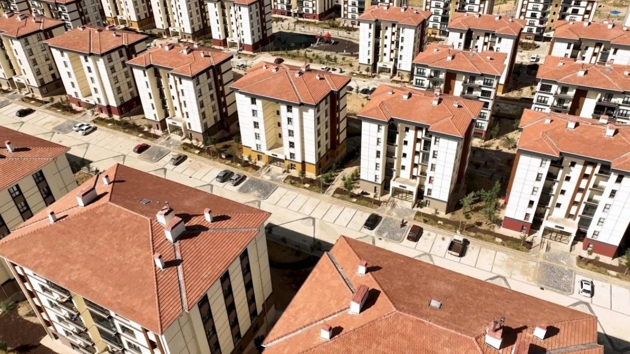 500 Bin Sosyal Konutta Kura Çekimleri Başladı