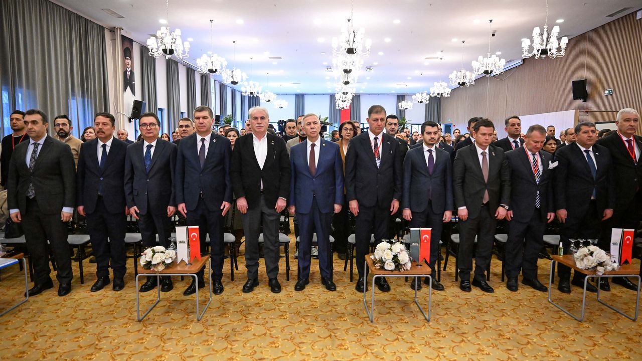 Türkiye Sağlıklı Kentler Birliği’nden Afet Dirençli Kentler Paneli