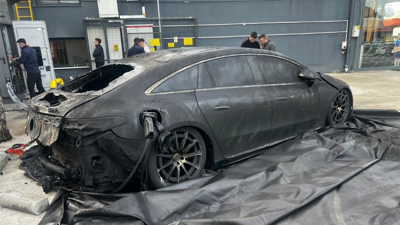 Manisa’da Elektrikli Araç Şarj İstasyonunda Patlama ve Yangın
