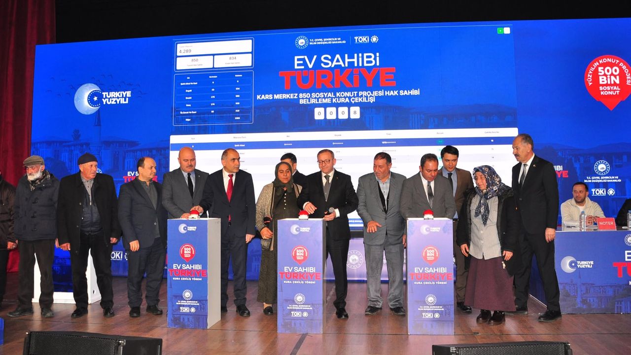 TOKİ Kars’ta 1.730 Konutun Hak Sahiplerini Kurayla Belirledi
