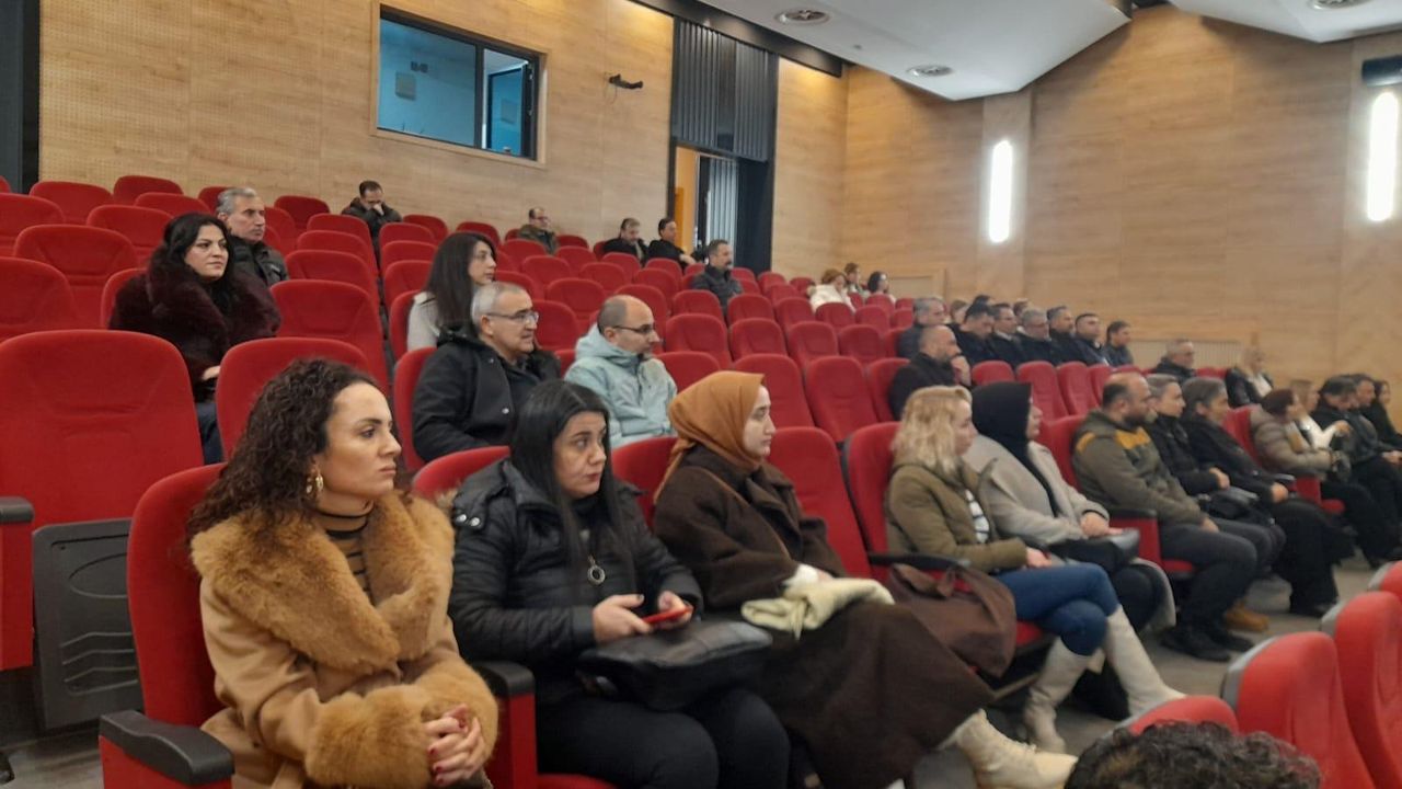 Zonguldak’ta Eğitim Personeline Bağımlılıkla Mücadele Eğitimi