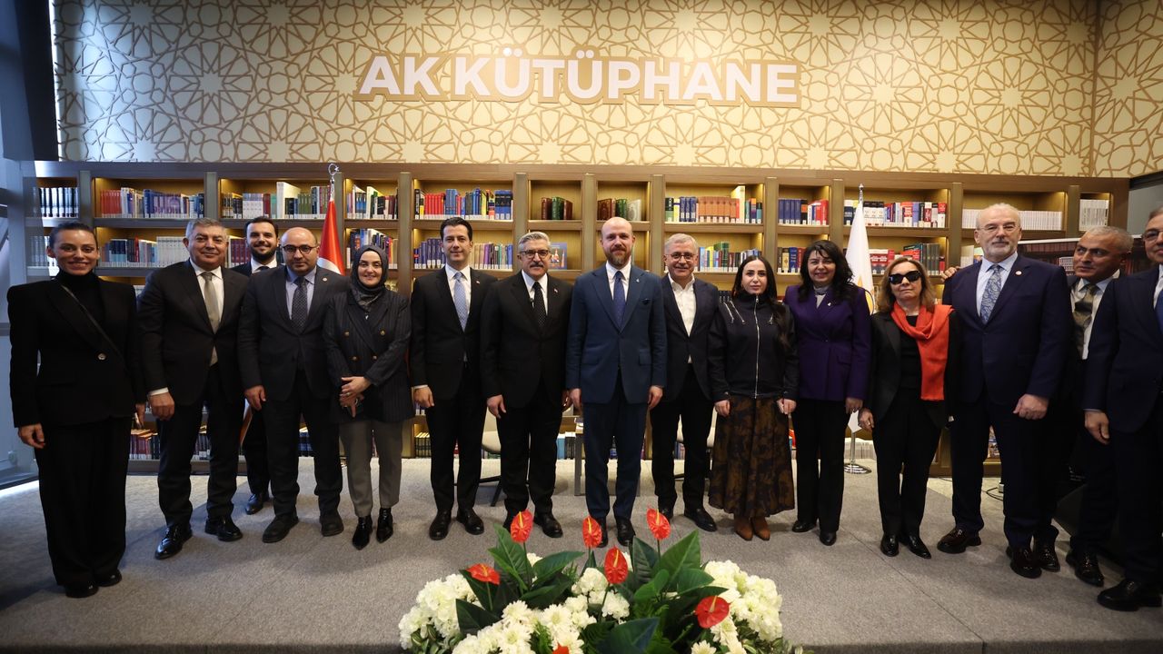 Bilal Erdoğan Kütüphane Sohbetleri’nde Önemli Değerlendirmelerde Bulundu