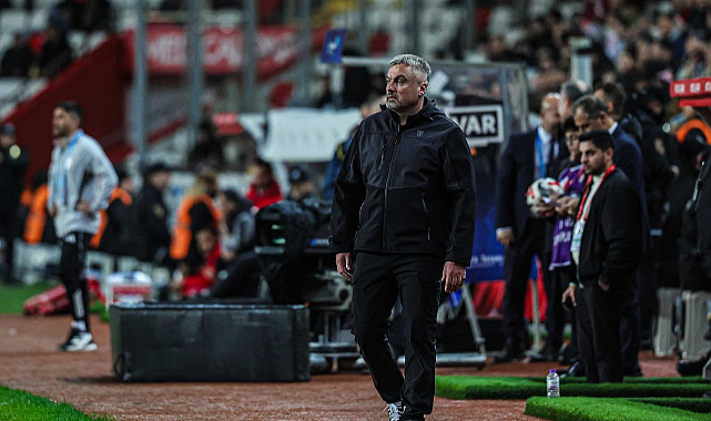 Thomas Reis: Antalyaspor Mağlubiyeti Sonrası Değişim Vurgusu