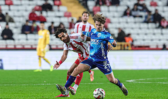 Antalyaspor, Samsunspor’u 3-1 Mağlup Etti