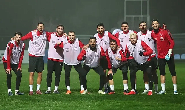 A Milli Takım, Romanya Maçı Öncesi Dört Oyuncusuz Antrenmanda