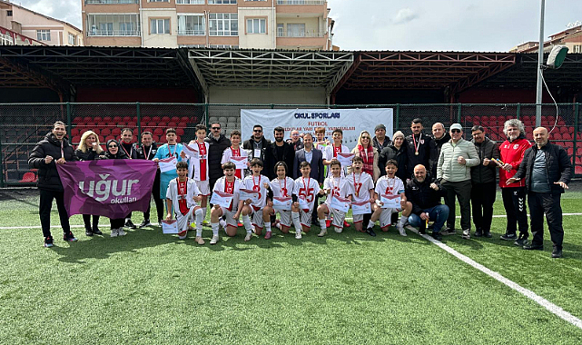 Samsun Uğur Okulları Futbol Takımı Türkiye Finallerinde
