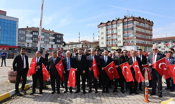 Vezirköprü’de 19 Mayıs Gençlik Yürüyüşü Coşkusu