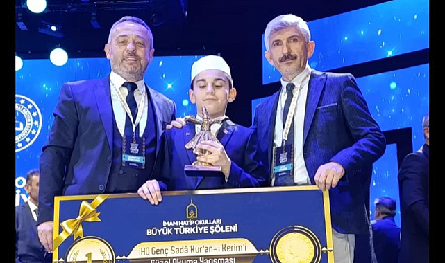 Samsunlu öğrenci Konya’daki Kuran-ı Kerim yarışmasında Türkiye birincisi oldu