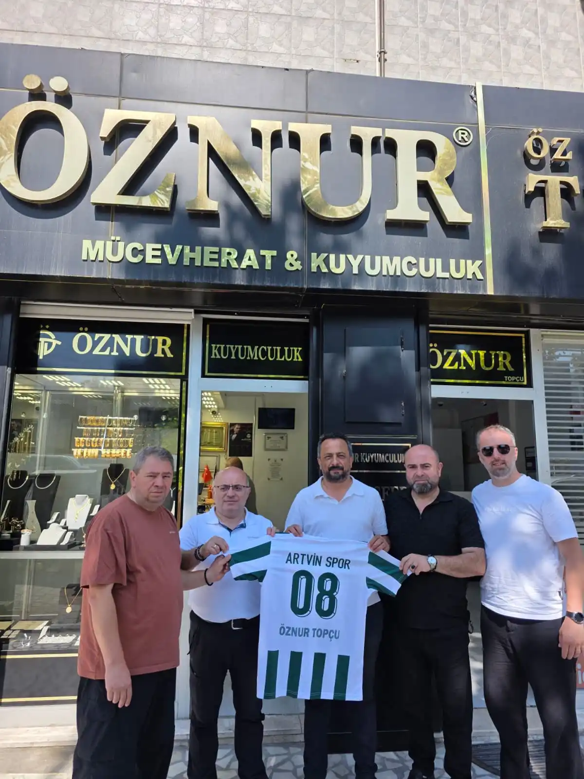 Artvinspor yönetiminden Bursa’da iş insanına ziyaret
