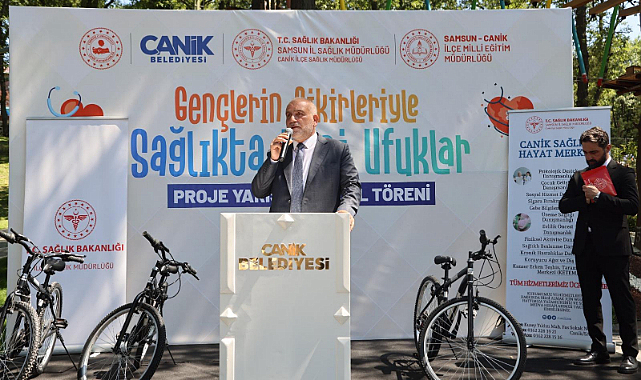 Canik’te gençler projeleriyle ödüllendirildi