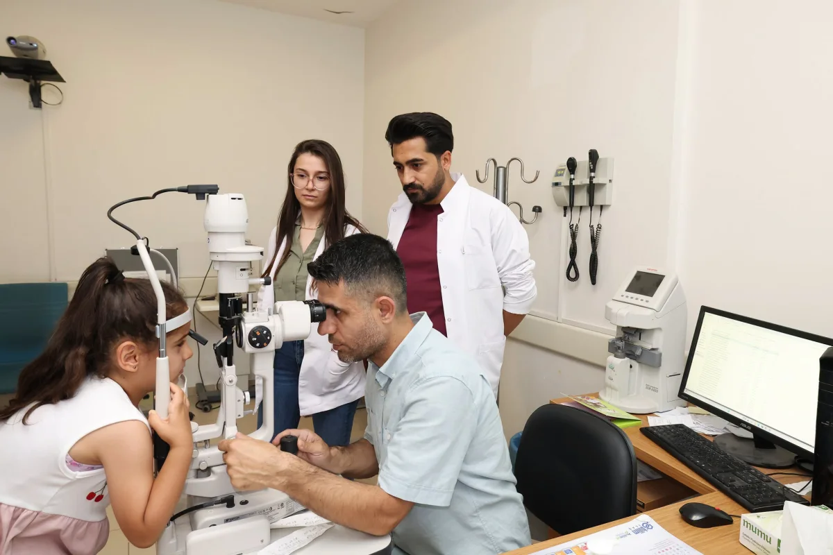 AİÇÜ Tıp Fakültesinde ilk uzmanlık eğitimi dönemi başladı