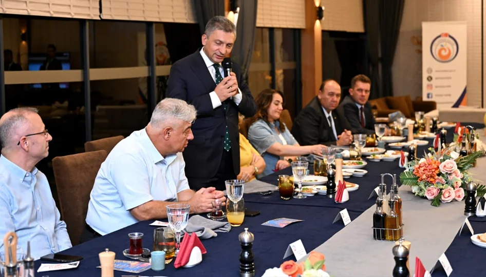 Antalya’da komutanlar veda yemeğiyle uğurlandı