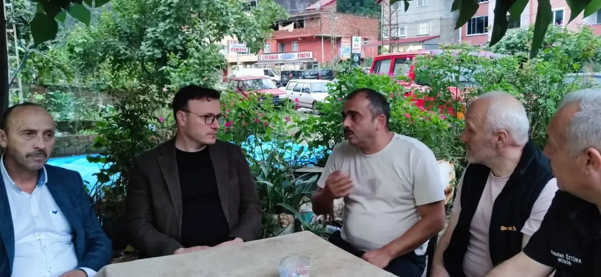 Tirebolu Kaymakamı afet bölgesi Kuzgun Köyü’nü ziyaret etti