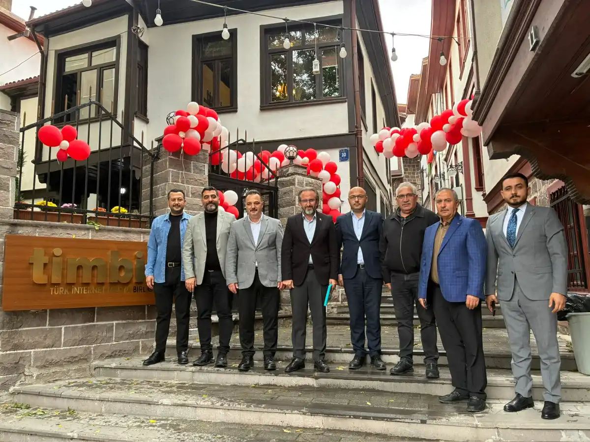 AK Parti Mamak İlçe Başkanı TİMBİR’i ziyaret etti