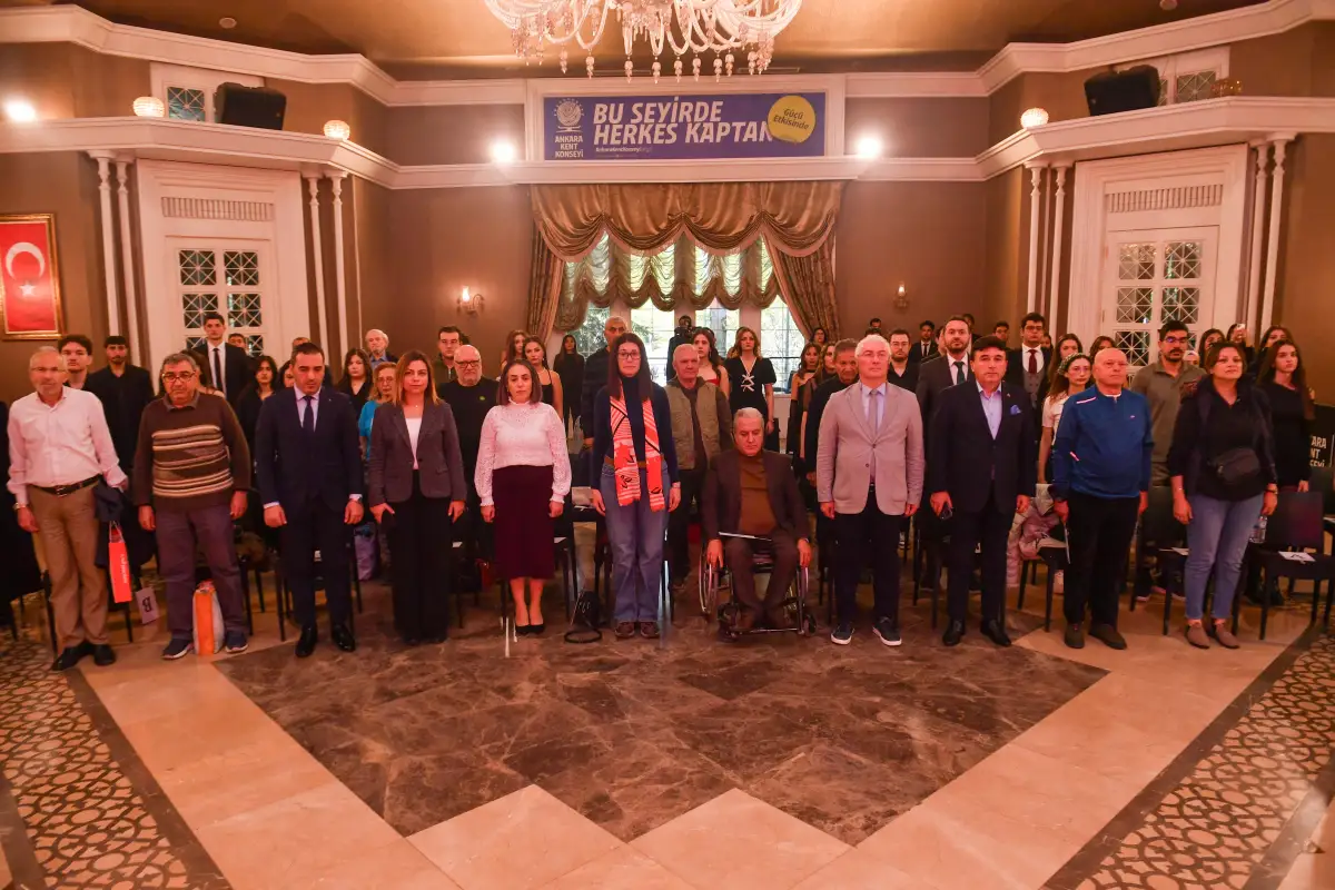 Dijital dezenformasyona karşı Cumhuriyet vurgulu etkinlik