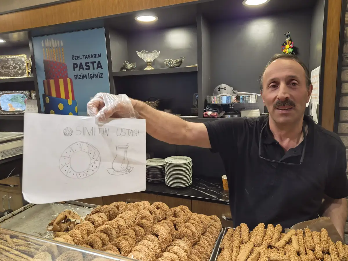 Çankaya’da 45 yıllık fırıncı Müfit Usta çocukların gönlünde