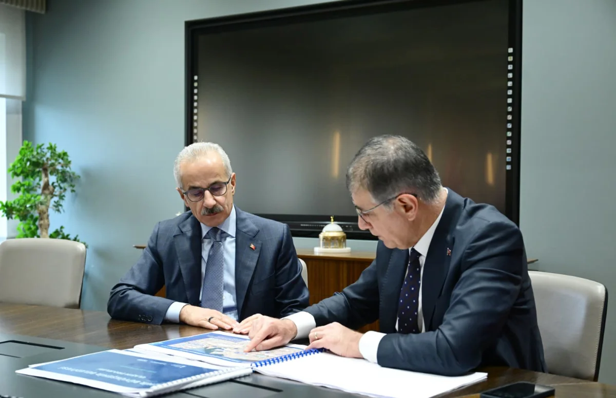 Bakan Uraloğlu İzmir’e teknik ekip gönderecek