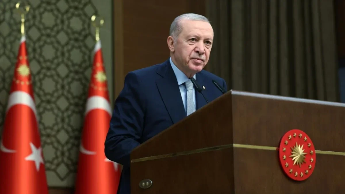 Erdoğan: 38 bin hekim dışı personel alınacak