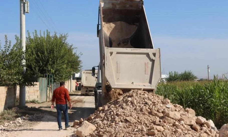 Şanlıurfa’da 30-40 mahallenin yolu yenileniyor