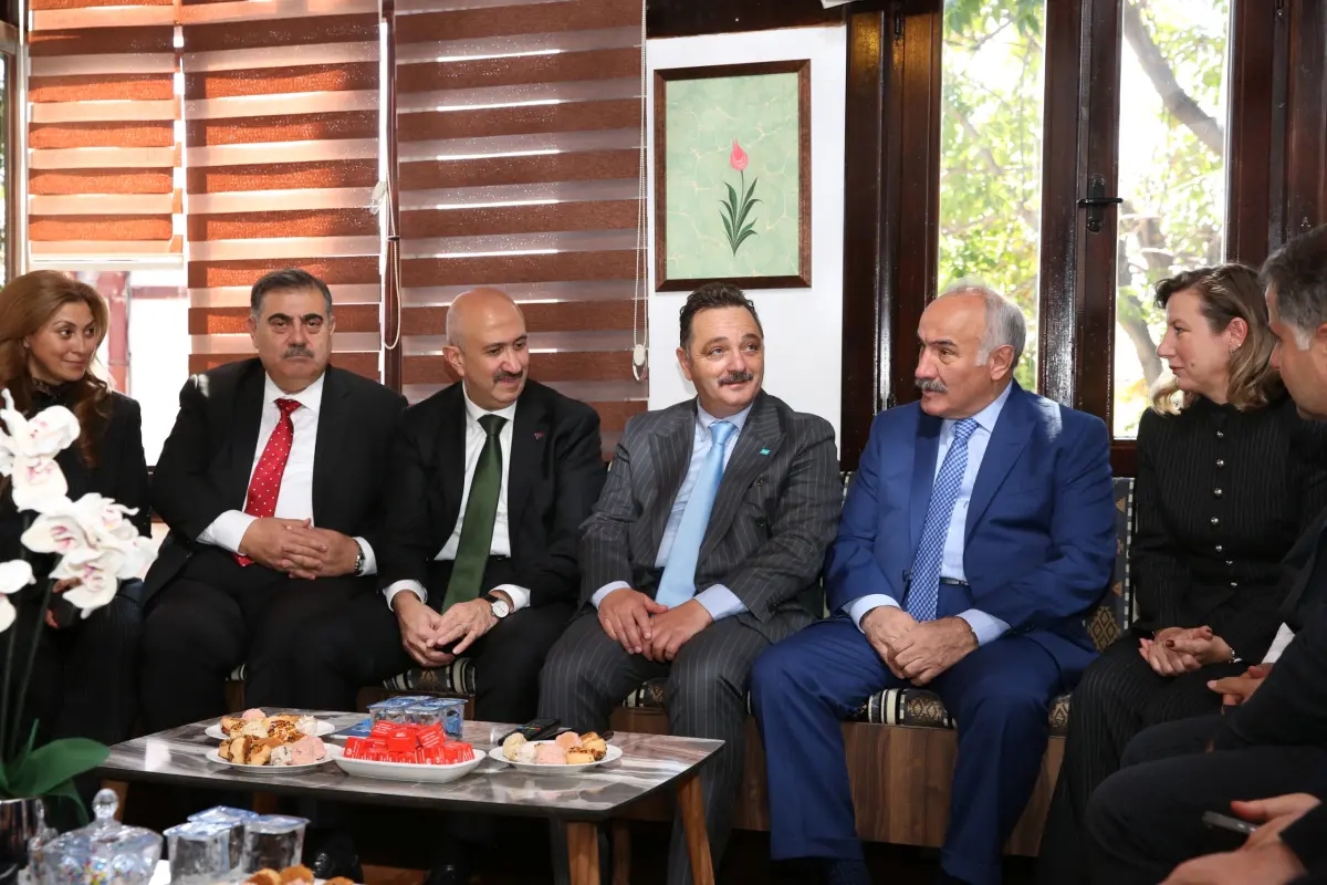 Cangir’den internet medyasına güvenilirlik uyarısı