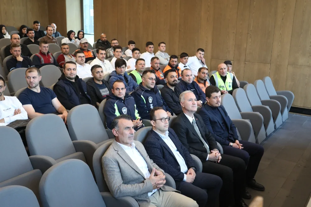 İnegöl’de belediye personeline yalın yönetim eğitimi
