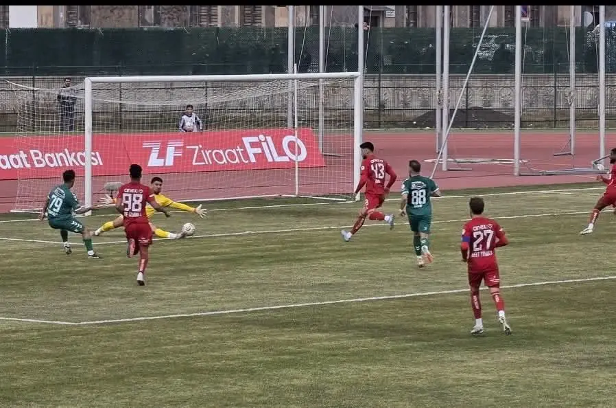 Antalyaspor Kars 36 Spor’u 2-0 yenerek tur atladı