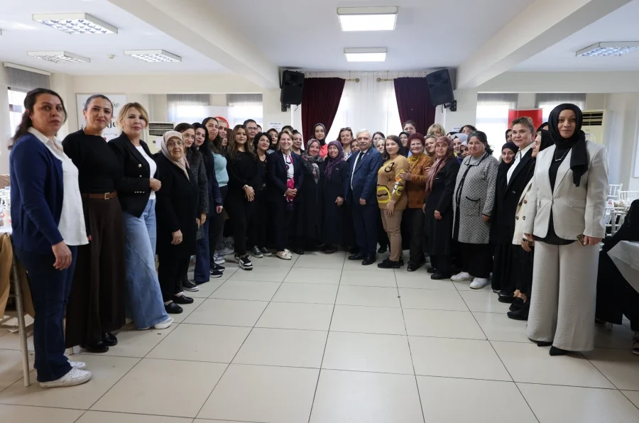 Keçiören’de kadın ve aile konulu söyleşi yapıldı