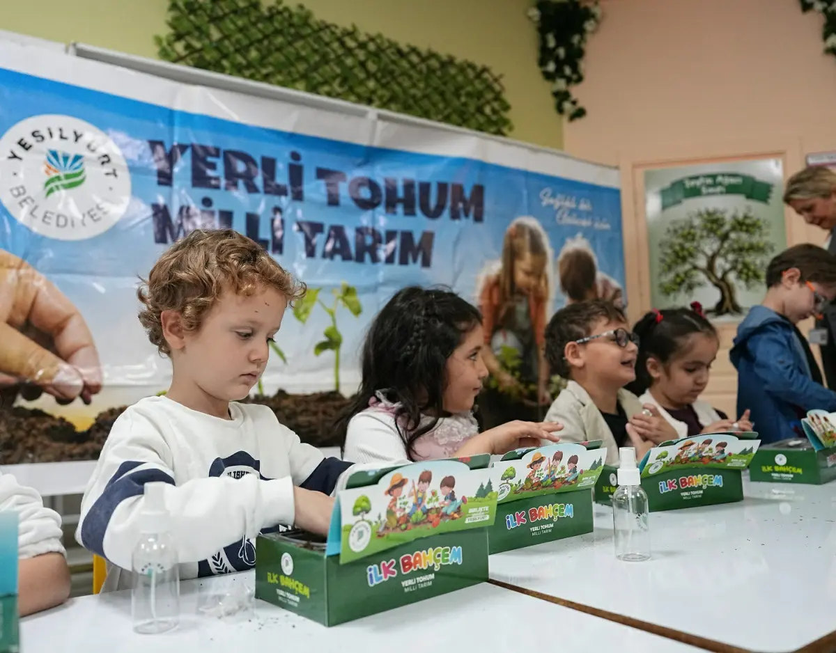 Yeşilyurt’ta anaokulu öğrencilerine yerli tohum eğitimi