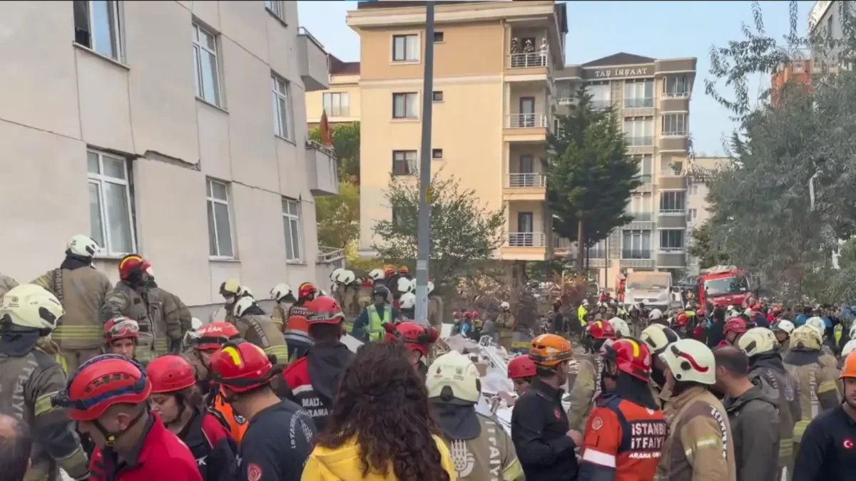 Maltepe’de çöken binada 5 kişi hayatını kaybetti