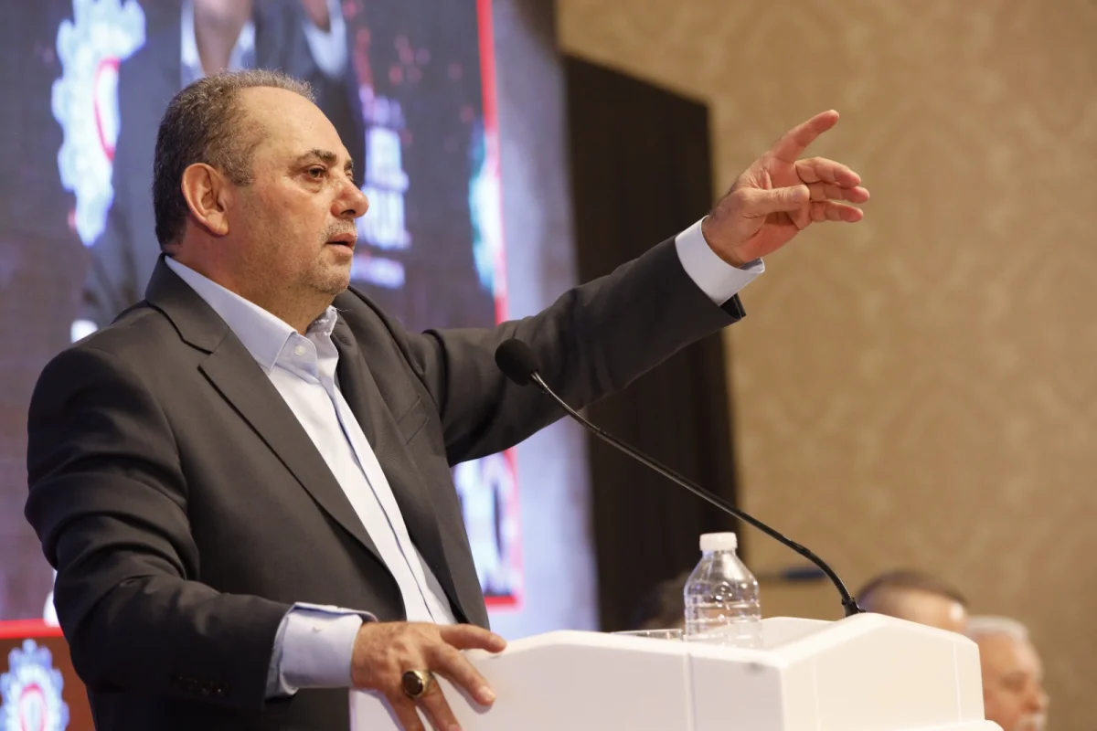 Özçelik-İş’ten 750’den fazla öğrenciye burs