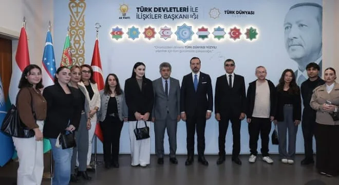Türk Dünyası genç sinemacıları AK Parti’yi ziyaret etti